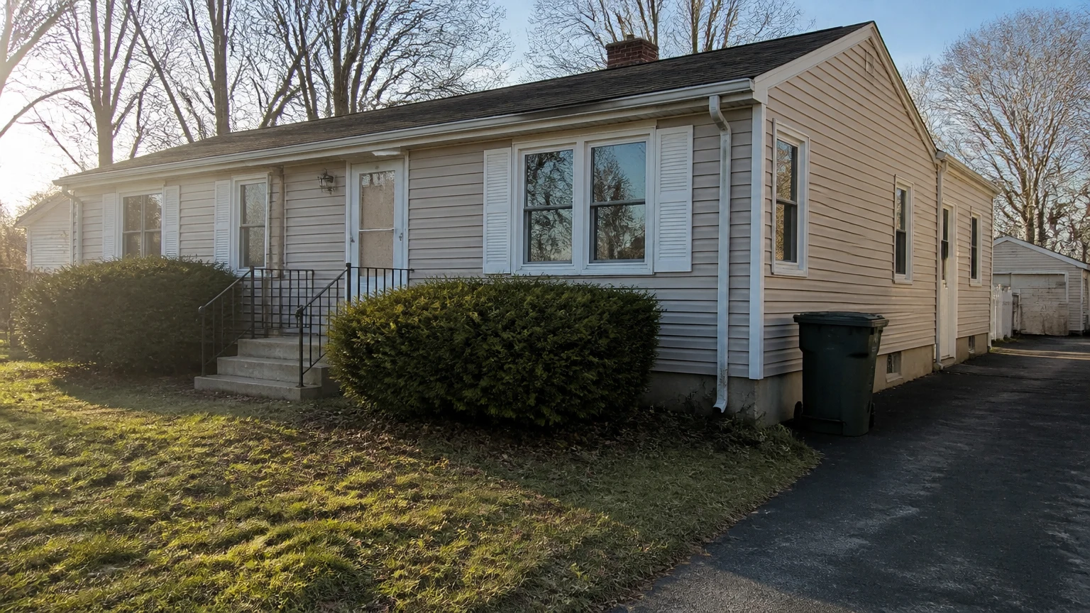Vacant Home Insurance Cost Guide: What Changes the Premium